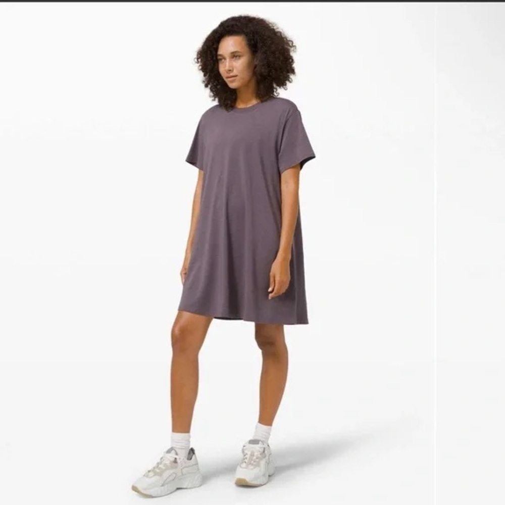 Lululemon All Yours Tee Dress Moonphase size 6 in Purple